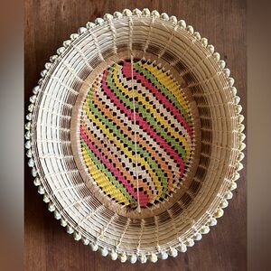 Coastal Hand Woven Basket Seashell Edge Artisan Natural Fibers Wicker Rattan